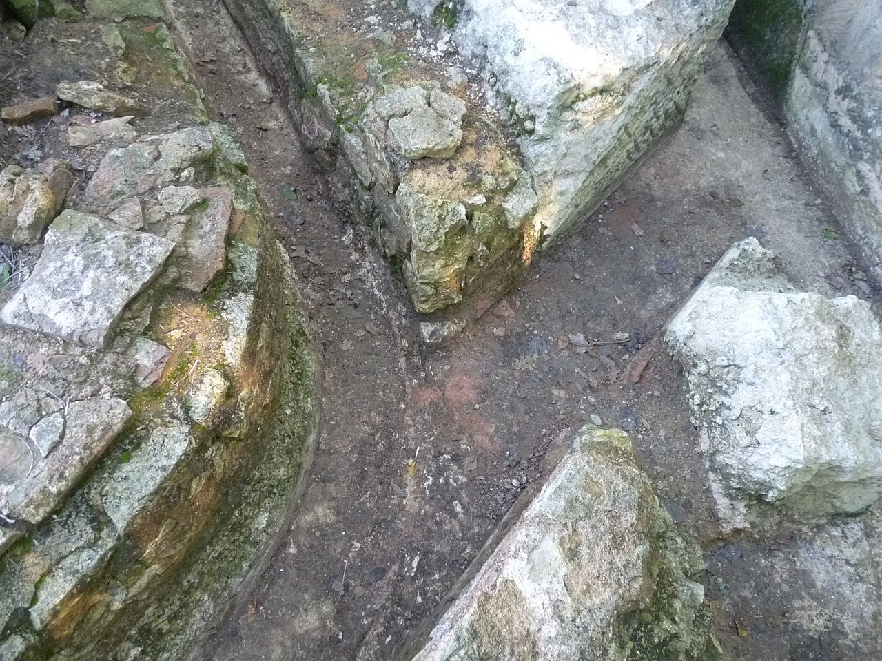 Aqueduc gallo-romain de Saintes à Fontcouverte